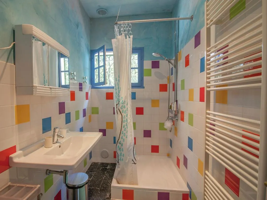 Lavish Villa In Montmaurin With A Swimming Pool